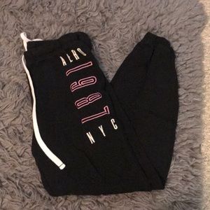 Aero sweatpants